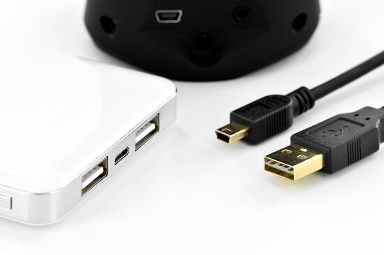 CAVO USB – MINI USB CON SPINA A REVERSIBILE MT 1
