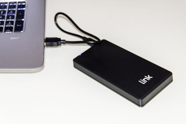 BOX ESTERNO USB 3.0 PER HDD SATA 2,5″ FINO A 9,5 MM DI SPESSORE