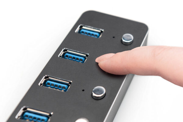 DIGITUS Hub USB 3.0, 7 porte, attivabile, alloggiamento in alluminio
